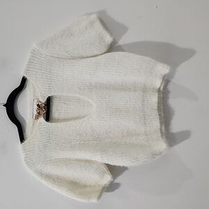 YllW The Label Fuzzy Top